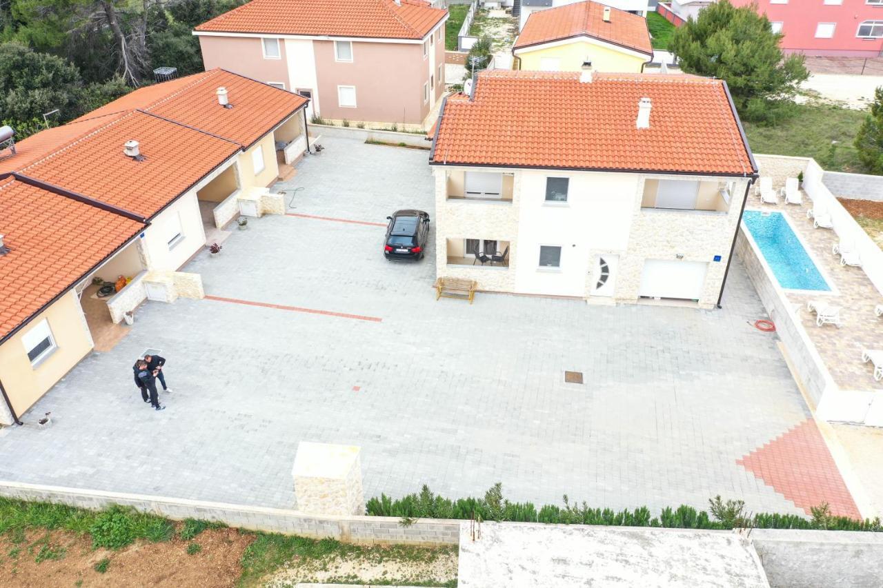 Apartmani Lukic Vir Kültér fotó